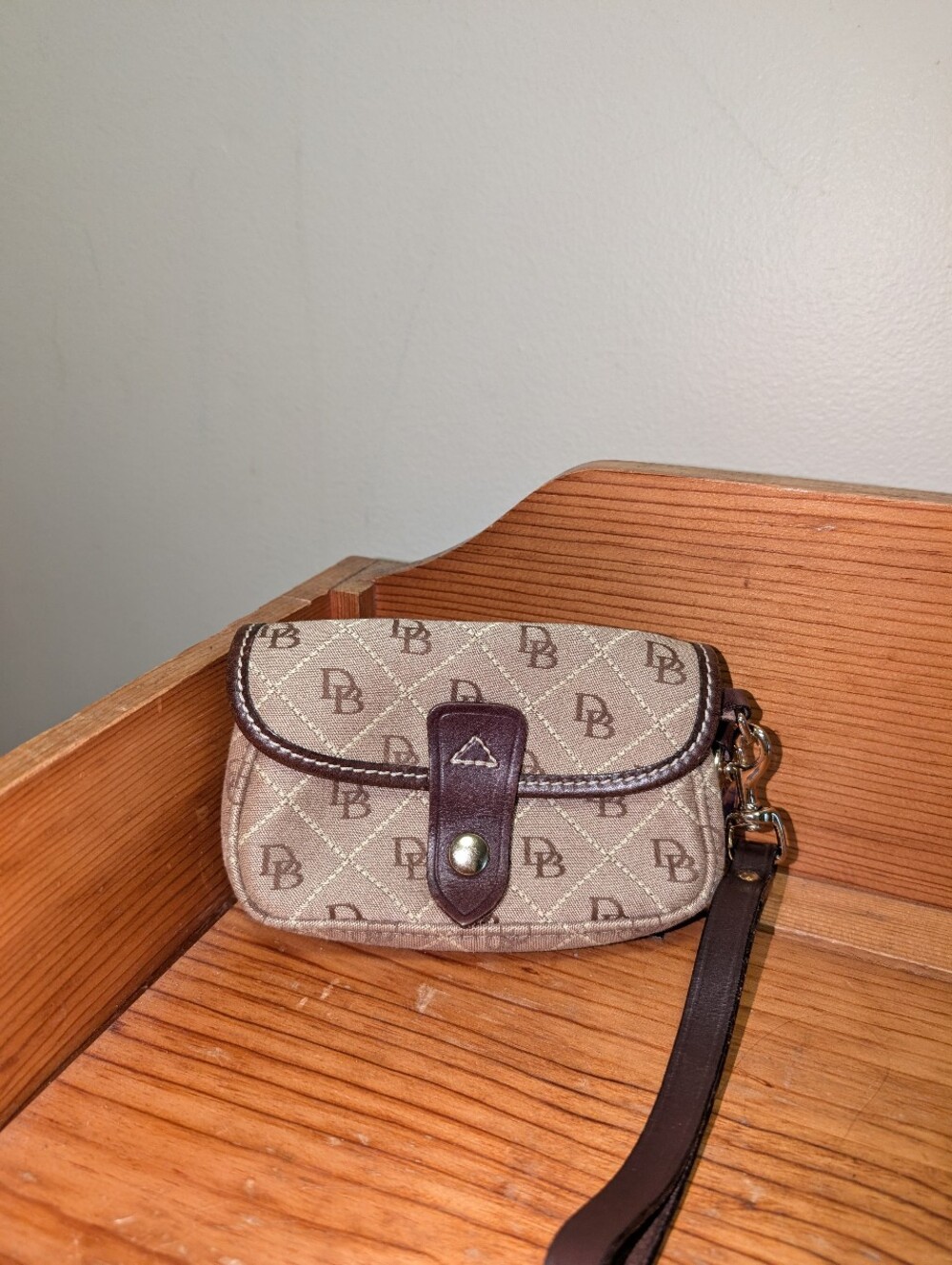 Vintage Dooney & Bourke DB Signature Small Wristlet Coin Purse